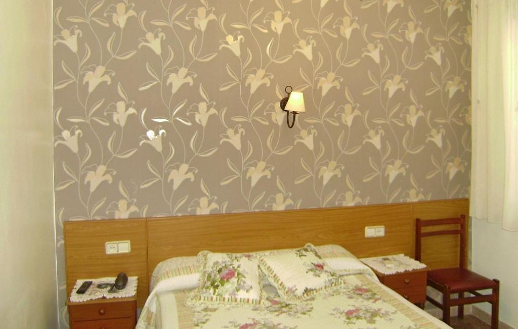 Hostal Miguel Angel Мадрид Экстерьер фото